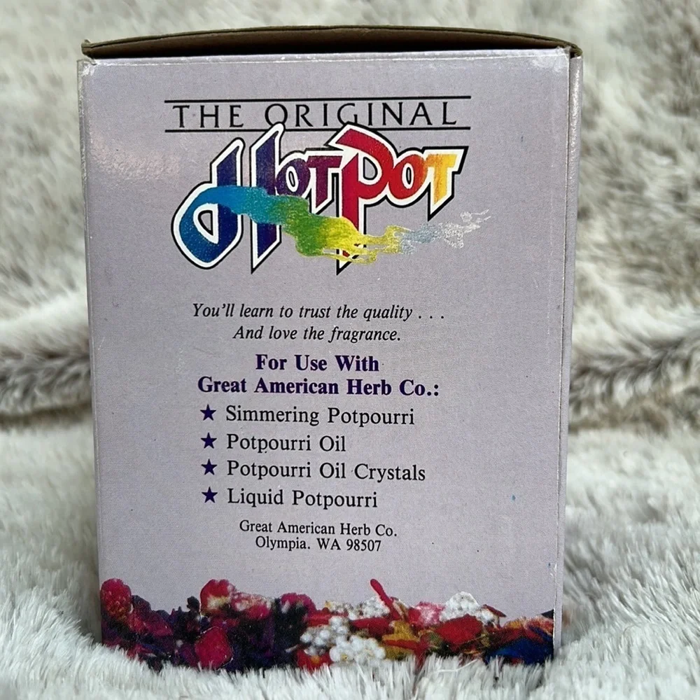 The Original Hot Pot from 1985, new in box. My kid’s first post!